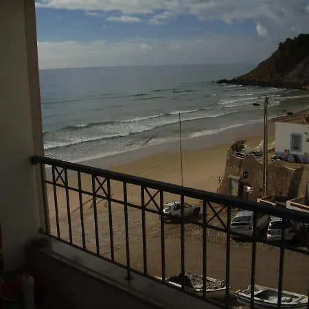 Beach Apt. 1 *